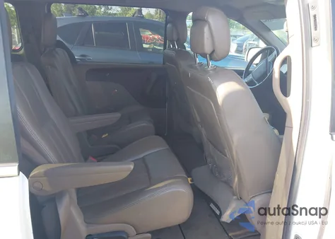 2012 Chrysler Town & Country Touring из США, поврежденный, VIN 2C4RC1BG2CR227098